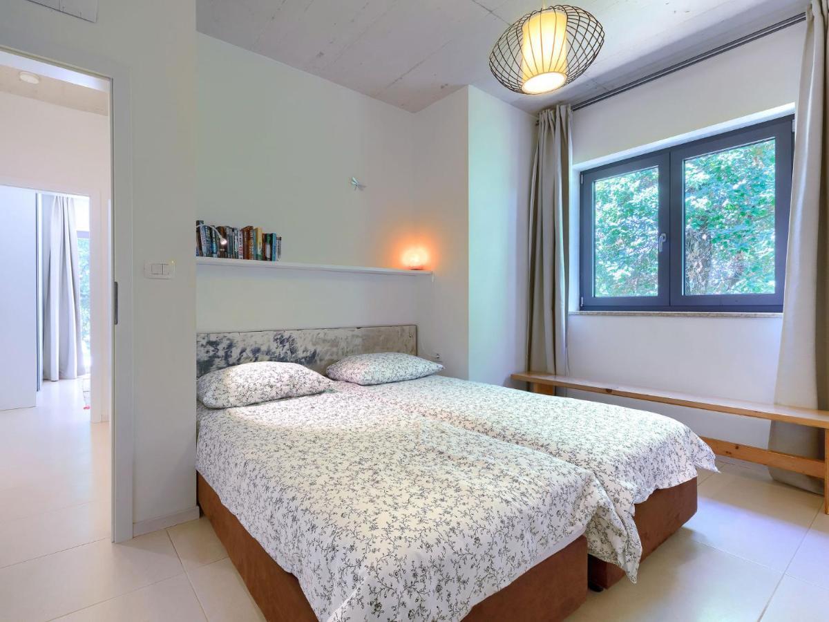 Holiday Home Villa Frleti By Interhome Умаг Екстериор снимка