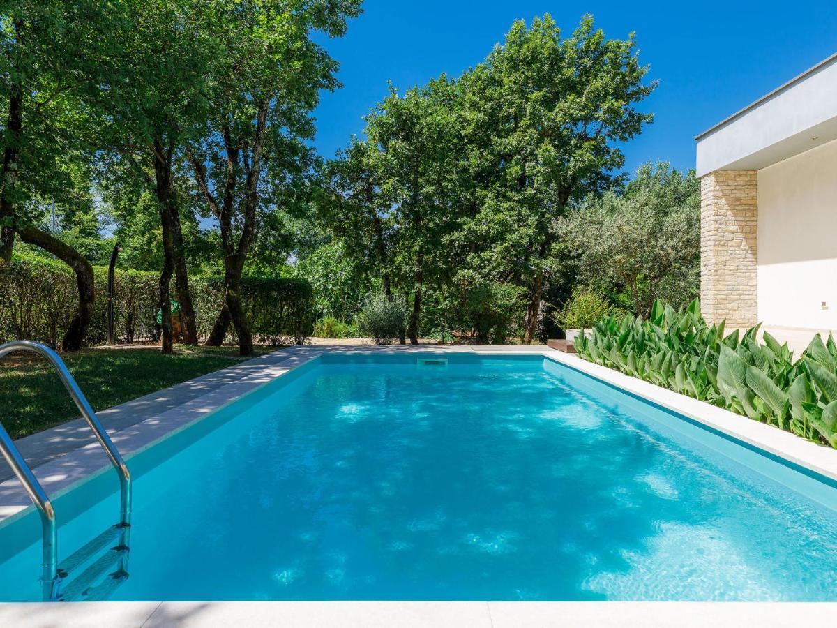 Holiday Home Villa Frleti By Interhome Умаг Екстериор снимка